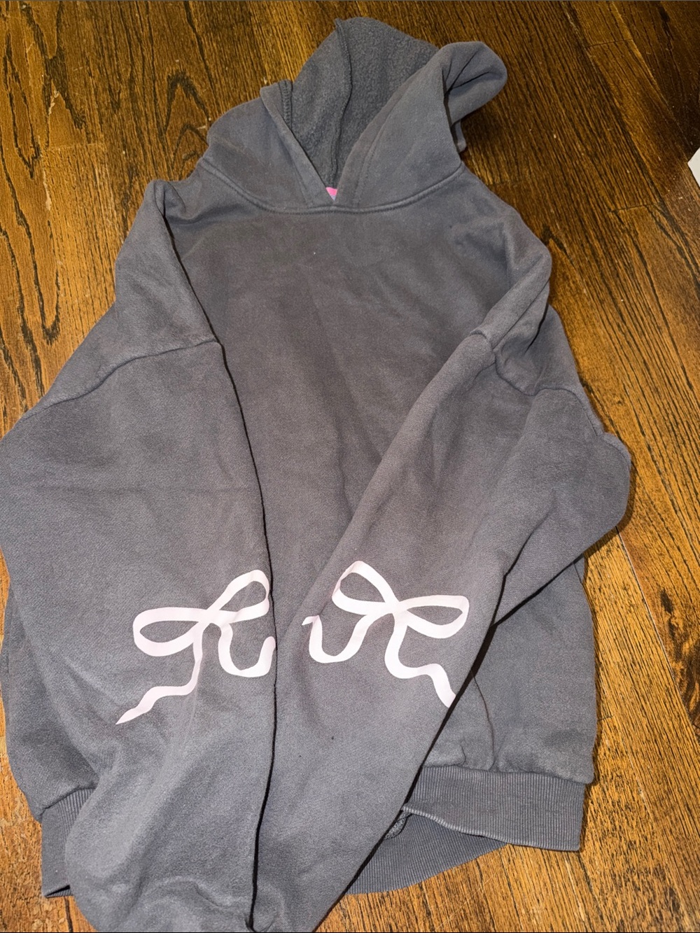 Classic dark grey Edikted Hooded Sweatshirt with bows on back of elbow sleeve